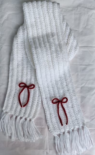 Crochet scarf